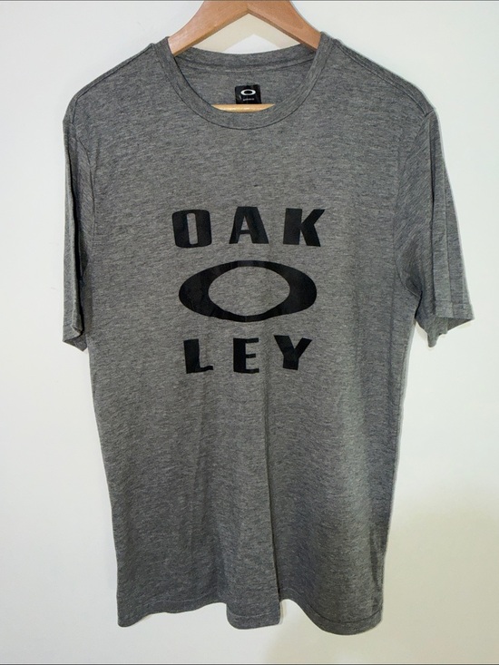 Oakley Other - Oakley Men’s Gray Logo Short Sleeve T-Shirt size XLarge